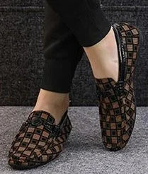 Leather Shoes for Men Round Toe Non Slip and Waterproof Loafers